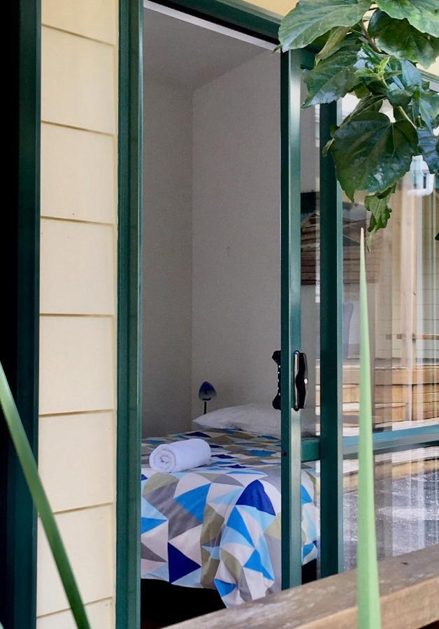 Pickled Parrot - Boutique Hostel 派西亚 外观 照片