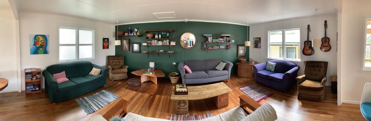 Pickled Parrot - Boutique Hostel 派西亚 外观 照片
